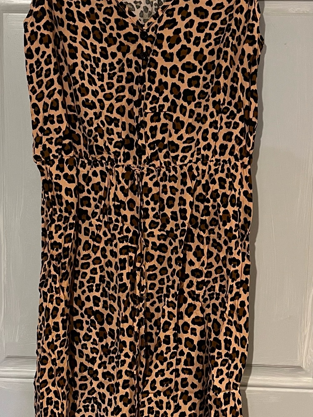 Size Medium Leopard Print Sleeveless Midi Dress